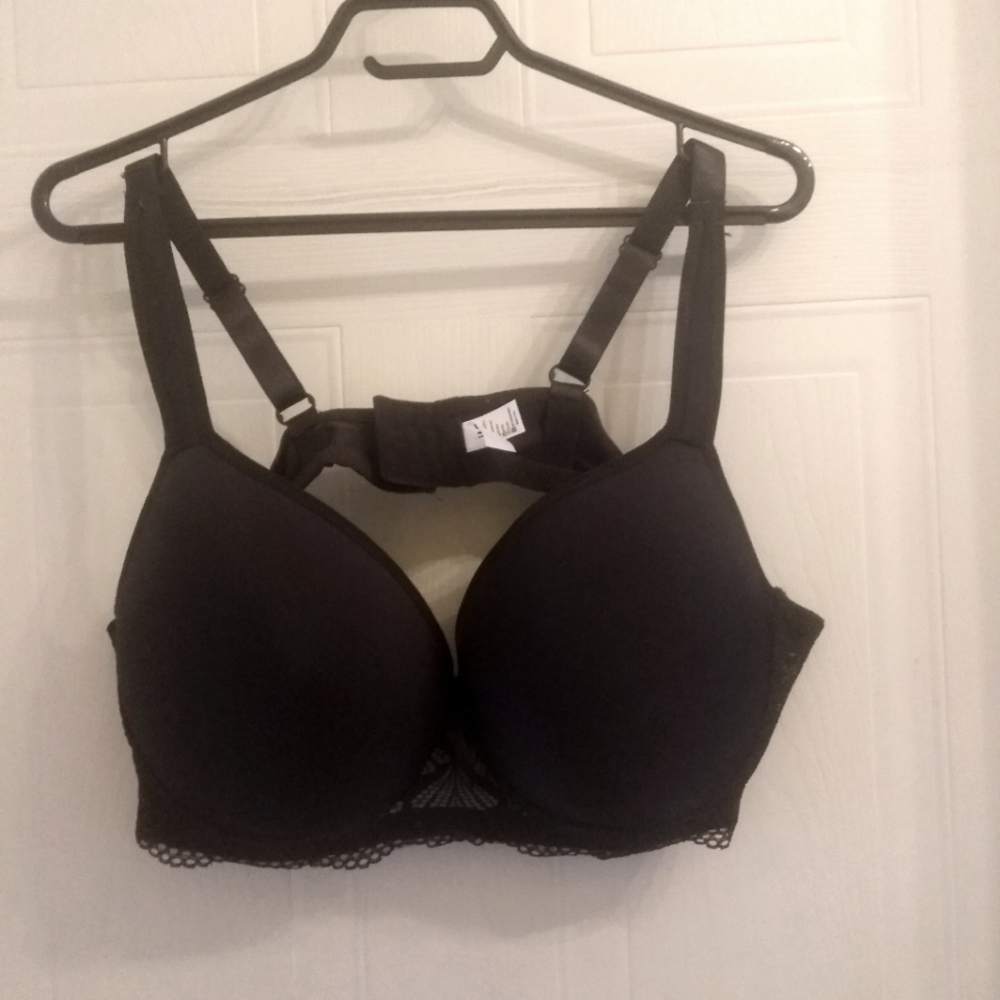 Brassière shein noir 115 F